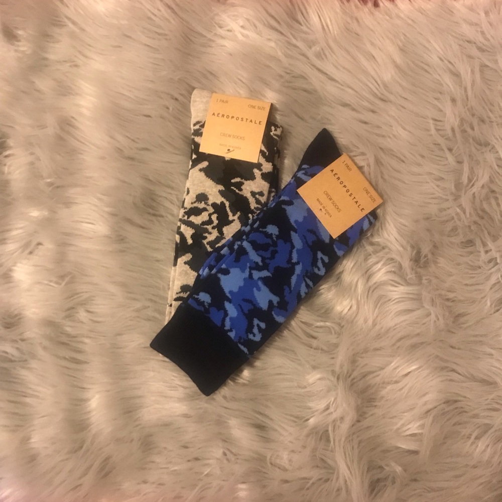 Aeropostale Men’s Camo Crew Sock Bundle